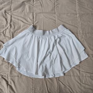 Lululemon White Court Rival High Rise Skirt